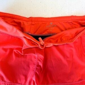 Athleta 2 in 1 Pulse Shorts